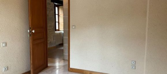 4 bedrooms Villa in Gourdon, France No. 300623 16