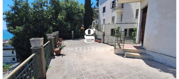 4 bedrooms Apartment in Salerno, Italy No. 280578 4