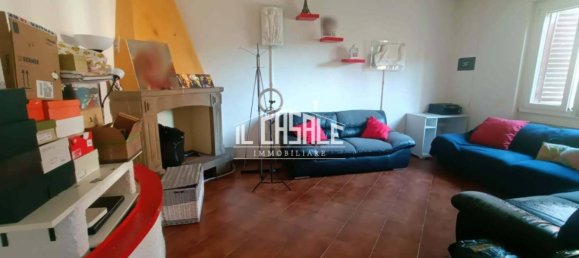 2 bedrooms Apartment in Dicomano, Italy No. 118959 3