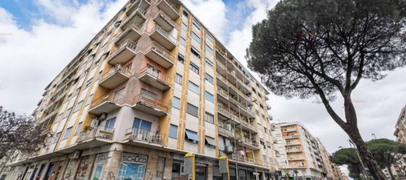 Propiedad comercial de 5 habitaciónes en Rome, Italy No. 229941 20