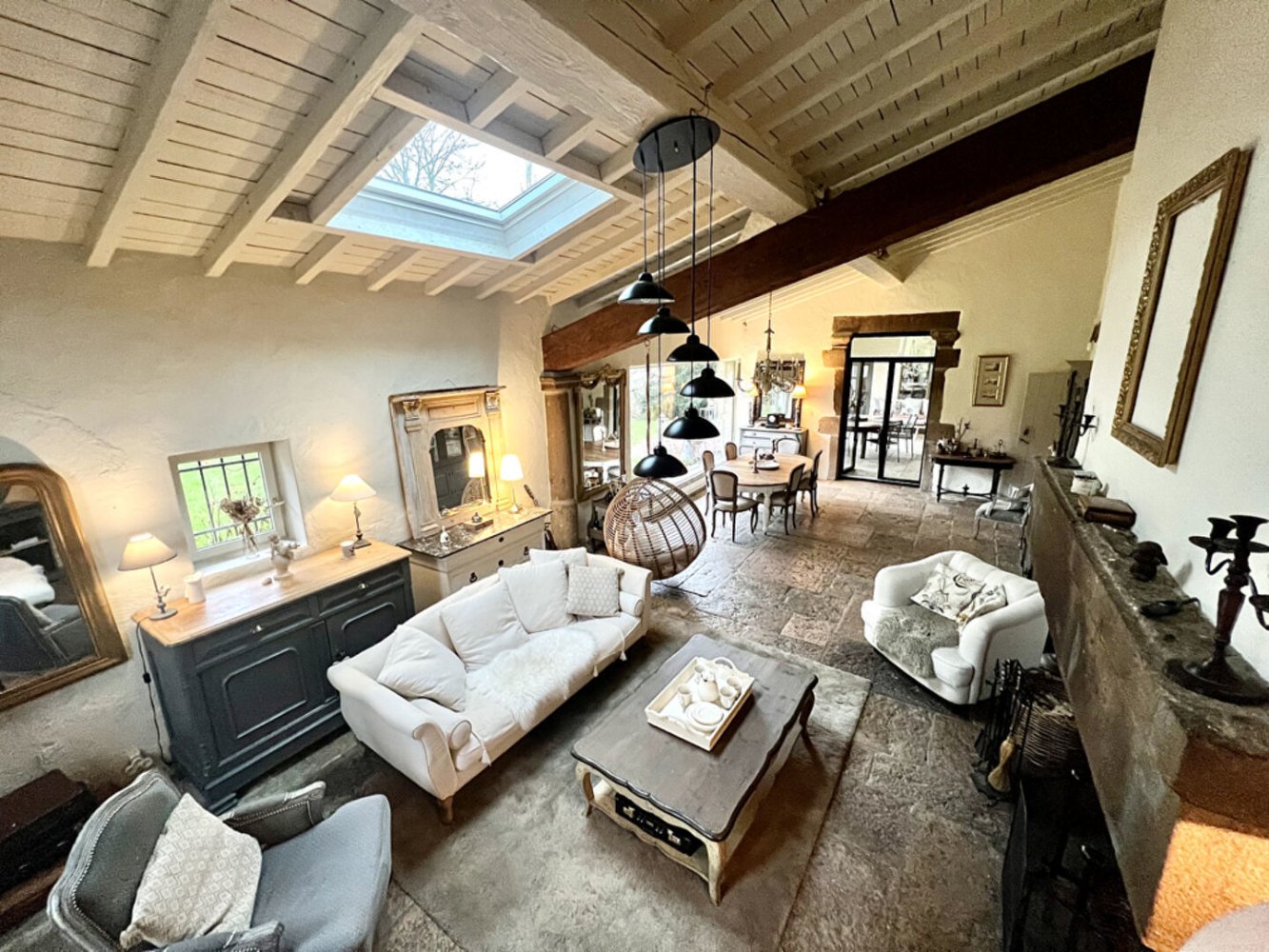 6 bedrooms House in Cellieu, France No. 63420