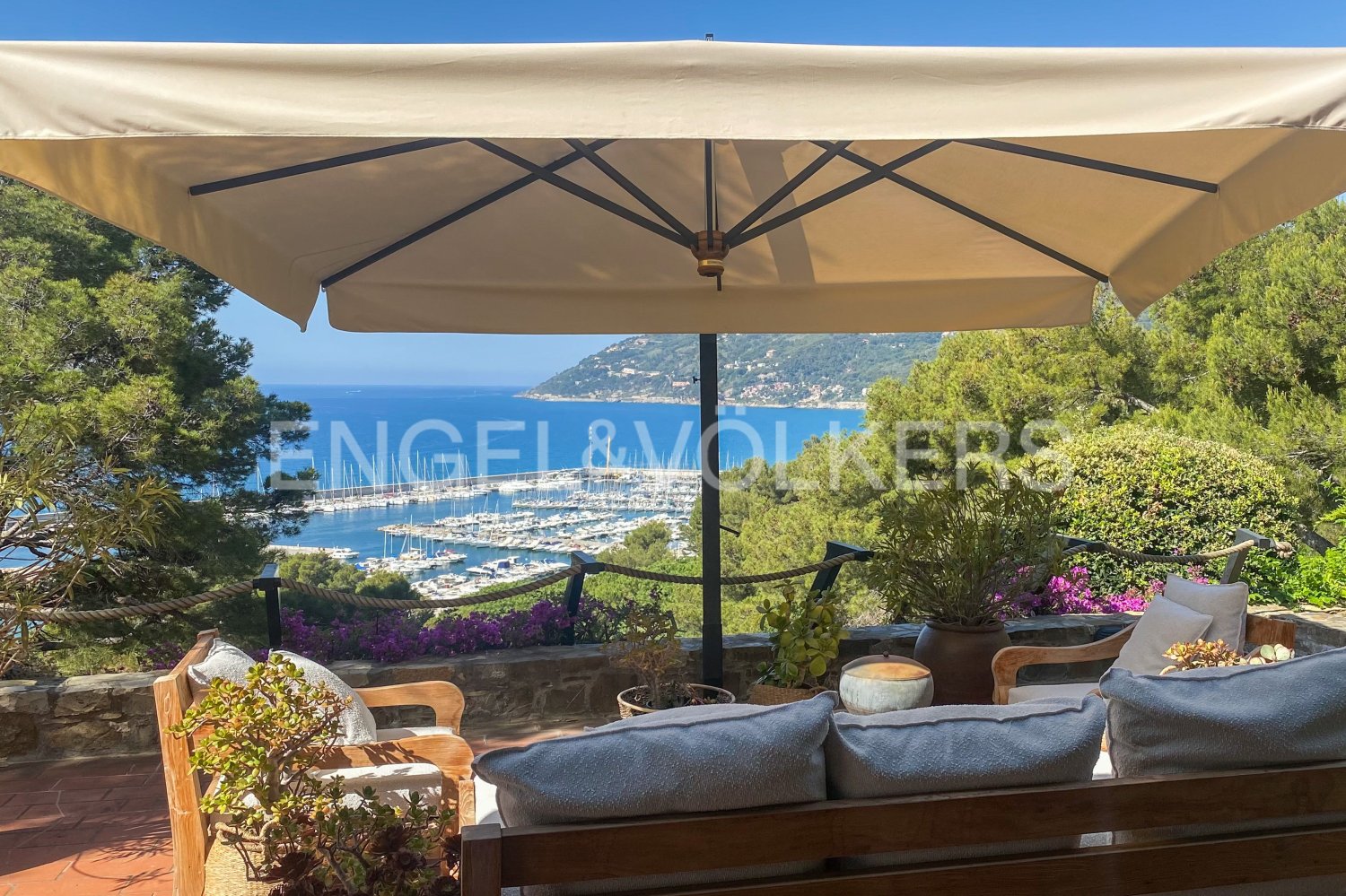 9 chambres Villa à Andora, Italy No. 68729