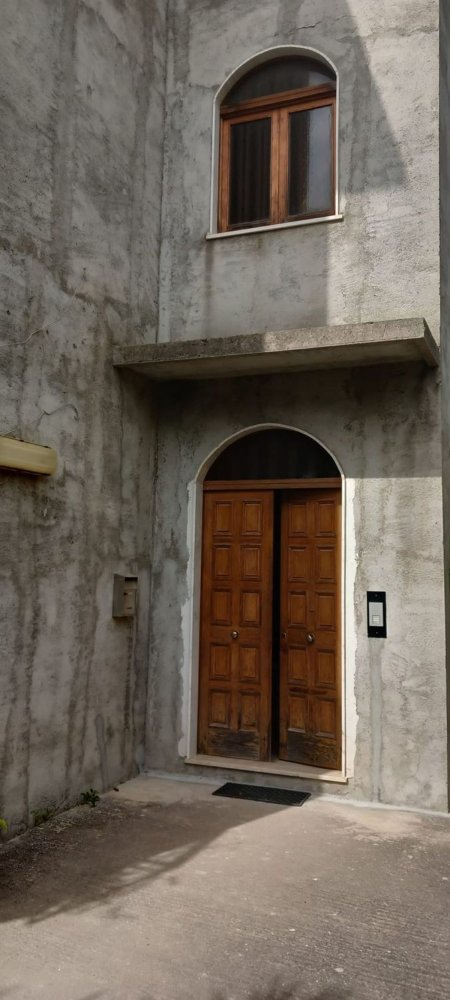 3-salle Appartement à Torrenova, Italy No. 71278