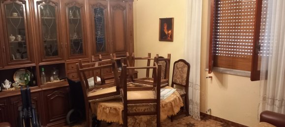 3-salle Appartement à Torrenova, Italy No. 71278 10