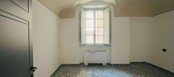 3 rooms Apartment in Piacenza, Italy No. 26815 6