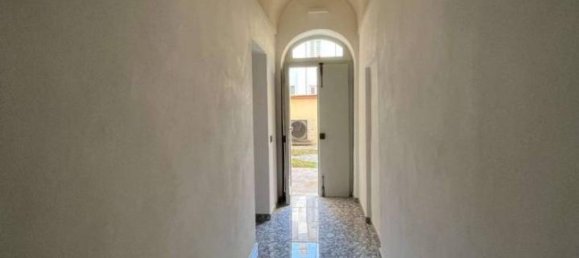 3 rooms Apartment in Piacenza, Italy No. 26815 9