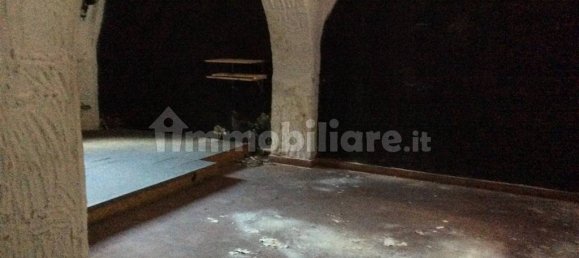 Коммерческая недвижимость с 2 комнатами в Кальяри, Италия № 49823 16