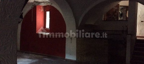 Коммерческая недвижимость с 2 комнатами в Кальяри, Италия № 49823 15