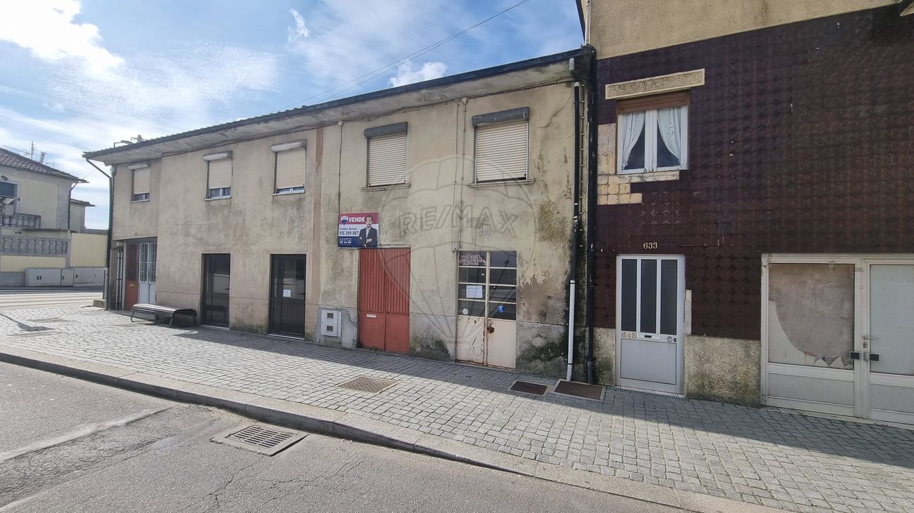 Casa de 2 dormitorios en Felgueiras, Portugal No. 21357