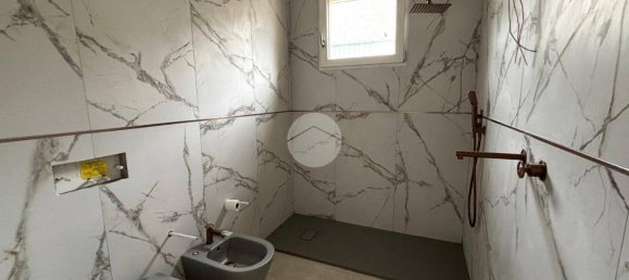 Квартира с 2 спальнями в Трескоре Бальнеарио, Италия № 288101 16