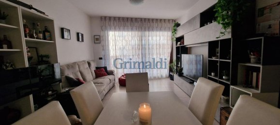 2 rooms Apartment in Magenta, Italy No. 145052 4