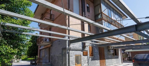Apartamento de 6 dormitorios en Cesena, Italy No. 347751 6