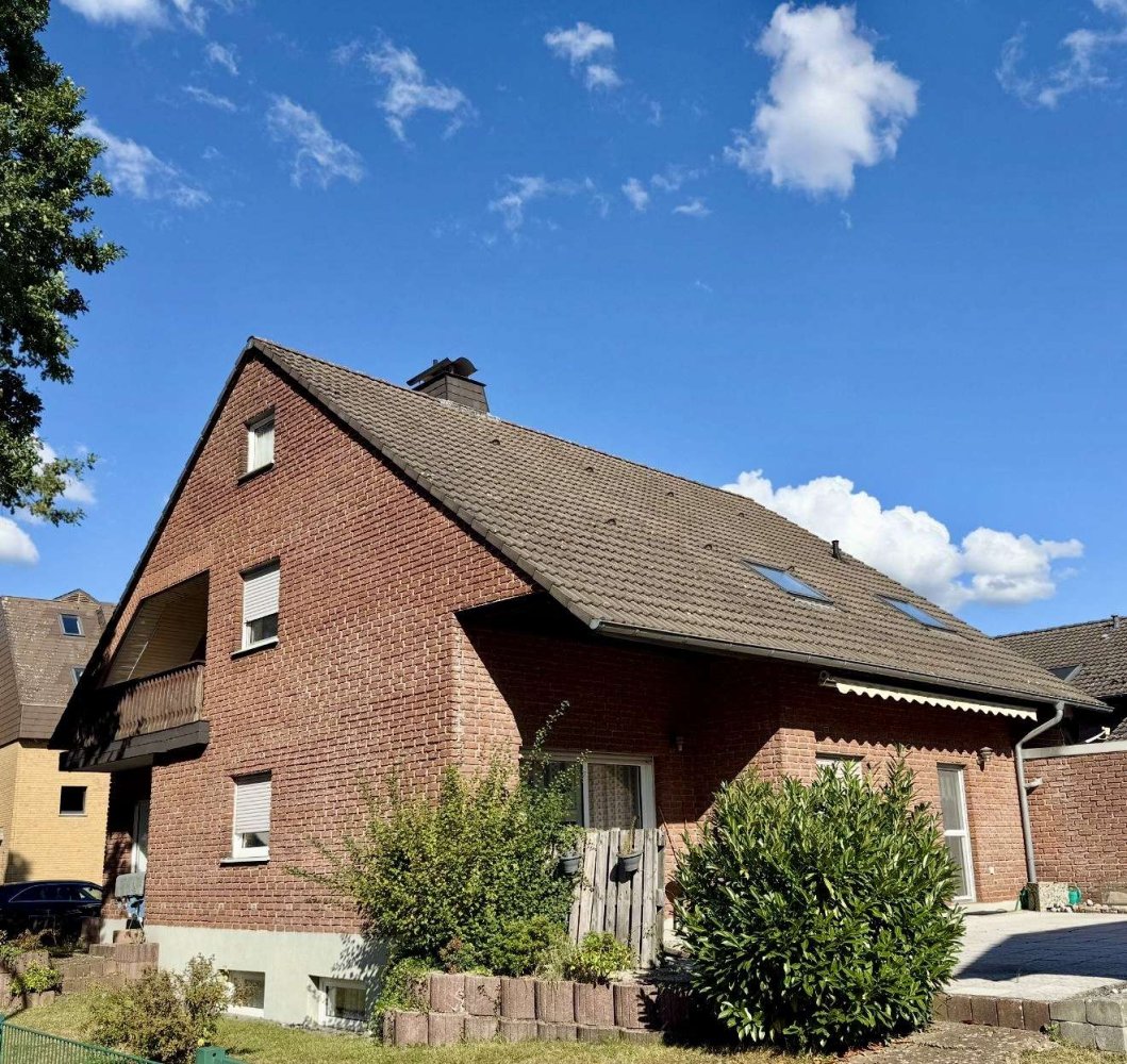 Adosado de 5 dormitorios en Paderborn, Germany No. 311735