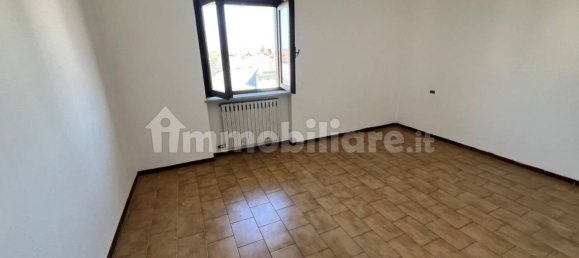 Apartamento T3 em Romano di Lombardia, Italy N.º 208825 11