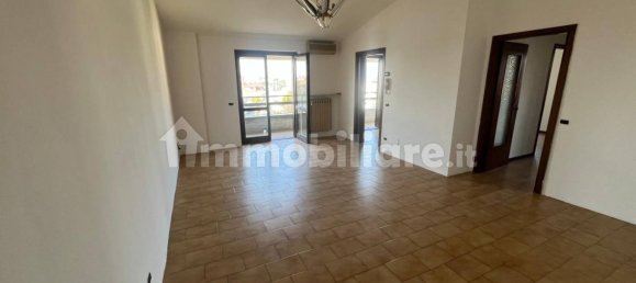 Apartamento T3 em Romano di Lombardia, Italy N.º 208825 43