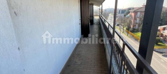 Apartamento T3 em Romano di Lombardia, Italy N.º 208825 24