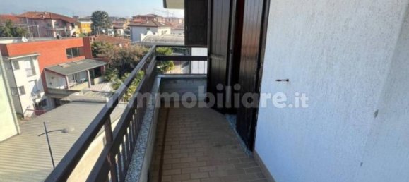 Apartamento T3 em Romano di Lombardia, Italy N.º 208825 23