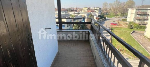 Apartamento T3 em Romano di Lombardia, Italy N.º 208825 8