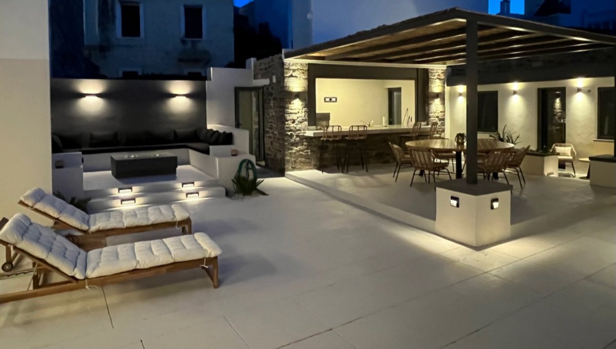 3 bedrooms House in Neapoli, Greece No. 9010