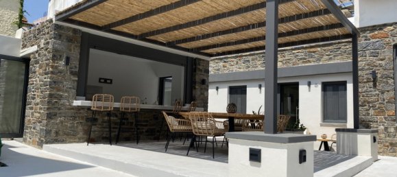 3 bedrooms House in Neapoli, Greece No. 9010 27