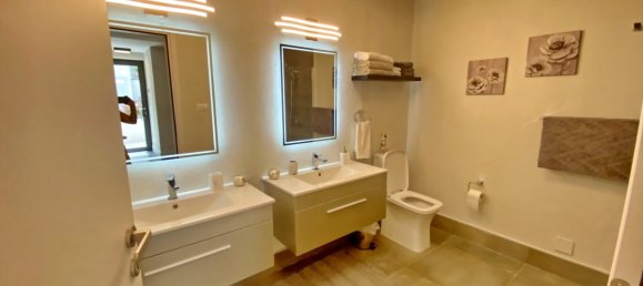 3 bedrooms House in Neapoli, Greece No. 9010 11