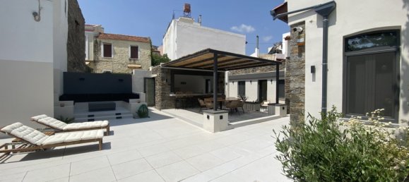 3 bedrooms House in Neapoli, Greece No. 9010 20