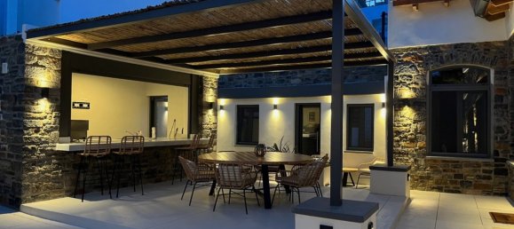 3 bedrooms House in Neapoli, Greece No. 9010 18