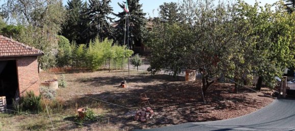 8 rooms House in Santo Stefano Belbo, Italy No. 165564 3