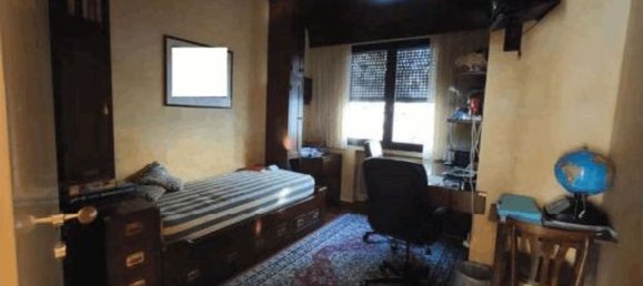 12 rooms Apartment in Padua, Italy No. 15415 6