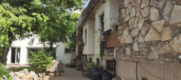 12 rooms Apartment in Padua, Italy No. 15415 2