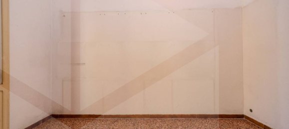 4 rooms Apartment in Bologna, Italy No. 28941 10