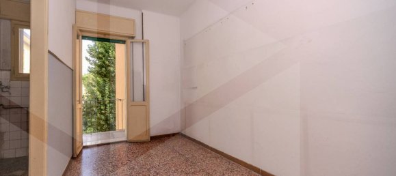 4 rooms Apartment in Bologna, Italy No. 28941 13