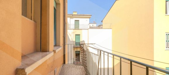 4 rooms Apartment in Bologna, Italy No. 28941 50