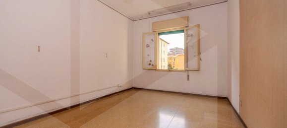 4 rooms Apartment in Bologna, Italy No. 28941 31