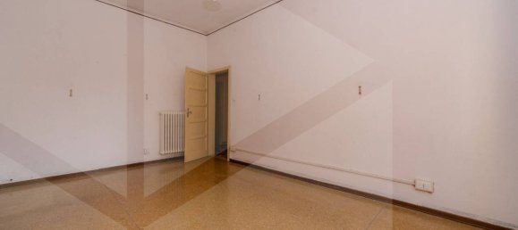 4 rooms Apartment in Bologna, Italy No. 28941 30