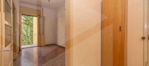 4 rooms Apartment in Bologna, Italy No. 28941 21
