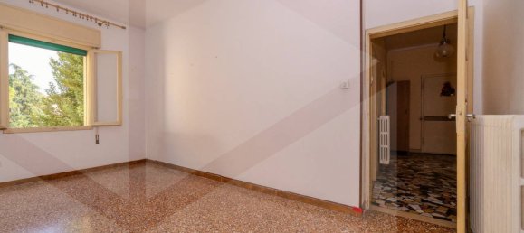 4 rooms Apartment in Bologna, Italy No. 28941 34