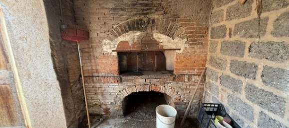 2 bedrooms House in Ain, France No. 315892 4