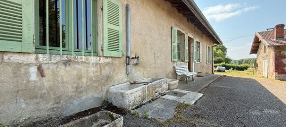 2 bedrooms House in Ain, France No. 315892 3