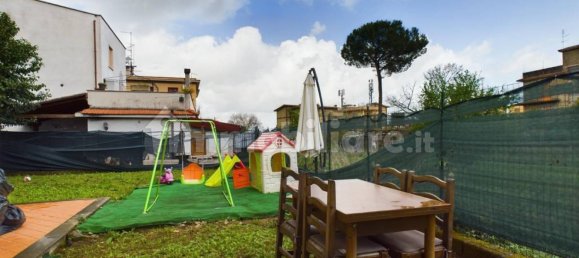 2 bedrooms Villa in Rome, Italy No. 150887 13