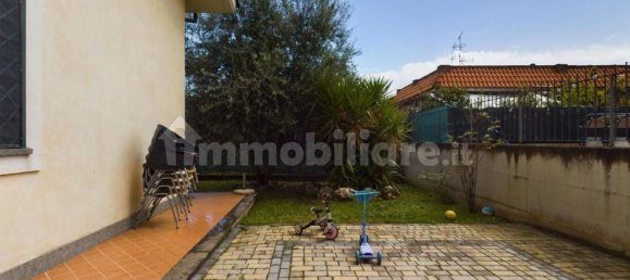 2 bedrooms Villa in Rome, Italy No. 150887 12