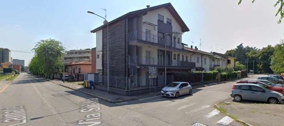 7-Zimmer Wohnung in Rho, Italy, Nr. 95308 3