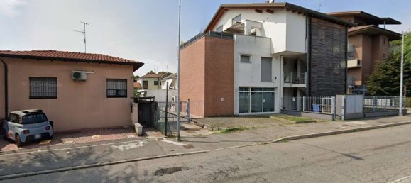 7-Zimmer Wohnung in Rho, Italy, Nr. 95308 4