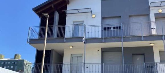 7-Zimmer Wohnung in Rho, Italy, Nr. 95308 2