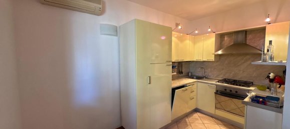 Дом с 4 спальнями в Червия, Италия № 339826 34