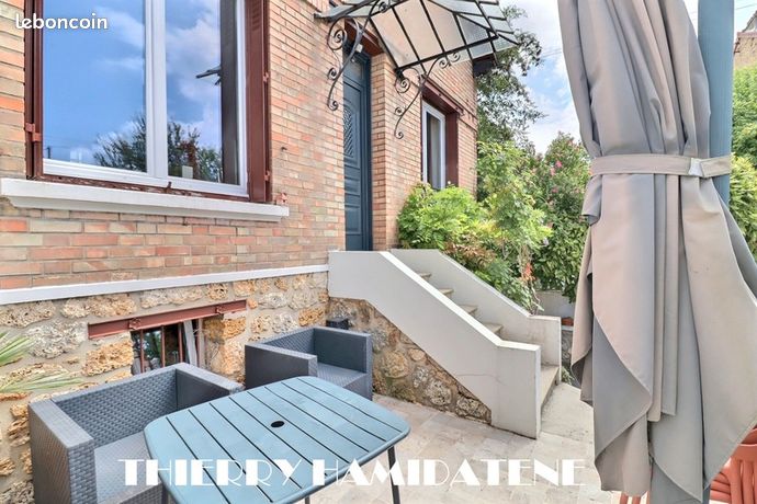 3 chambres Maison à Argenteuil, France No. 359171