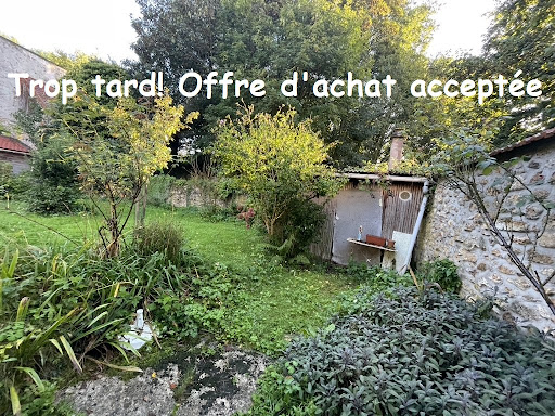 2 bedrooms House in Chateaufort, France No. 167494