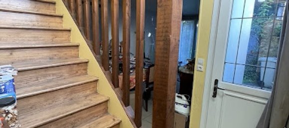 2 bedrooms House in Chateaufort, France No. 167494 8