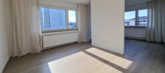 Apartamento de 2 dormitorios en Koblenz, Germany No. 32423 3