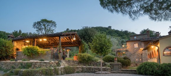 15 rooms Villa in Arezzo, Italy No. 179478 4